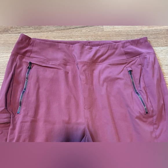 Athleta women’s Maroon Joggers size 12 - Picture 6 of 9